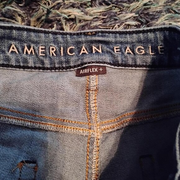American Eagle Distressed Denim Shorts - Picture 5 of 7